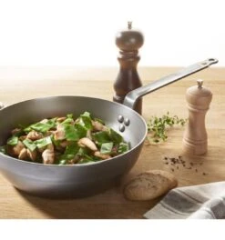 DeBuyer Mineral B Element Hapjespan - Ø 28 Cm -PannenPunt Aanbiedingen Winkel 1122x1200