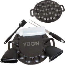YUGN BLACK Poffertjespan Poffertjesmaker 6 Delige Set - 19 Poffertjes Incl Doseerfles Kwast Poffertjesvork Siliconen Ovenwanten - Platte Onderkant Poffertjespan Inductie Poffertjespan Elektrisch - Cadeau Tip 11 YUGN BLACK Poffertjespan Poffertjesmaker 6 Delige Set - 19 Poffertjes Incl Doseerfles Kwast Poffertjesvork Siliconen Ovenwanten - Platte Onderkant Poffertjespan Inductie Poffertjespan Elektrisch - Cadeau Tip -PannenPunt Aanbiedingen Winkel 1198x1200 15