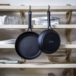 KitchenAid Classic Aluminium Koekenpannenset 2-delig ø24+28cm - Zwart - Inductie -PannenPunt Aanbiedingen Winkel 1200x1199 12