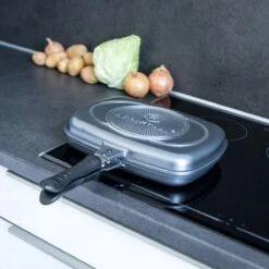 Herenthal Dubbele Grillpan - Ø 28 Cm - Koekenpan - Keramische Pan - Marmeren Coating Met Antiaanbaklaag - PFAS & PFOA Vrij - Pan - Grill - Vermindert Geur, Rook En Oliespatten - Zilver -PannenPunt Aanbiedingen Winkel 1200x1200 1126