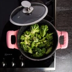 Royalty Line Inductie Pannenset - Luxe 14-delige Pannenset Marmeren Coating - Pannen Met Afneembare Handvaten - Oven-Ready - PFAS-Vrij - Voor Alle Warmtebronnen - Afneembare Koudgrepen - Antiaanbaklaag - Koekenpan Met Glazen Deksels - Roze -PannenPunt Aanbiedingen Winkel 1200x1200 1473