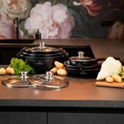 Herenthal Inductie Pannenset - Luxe 10-delige Koekenpanset - Voor Alle Warmtebronnen - Met Glazen Deksels En Koudgrepen - Zwart -PannenPunt Aanbiedingen Winkel 1200x1200 208