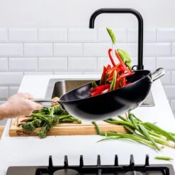GreenPan Copenhagen Wok Met Extra Handvat 30cm/4.8L 22 GreenPan Copenhagen Wok Met Extra Handvat 30cm/4.8L -PannenPunt Aanbiedingen Winkel 1200x1200 250