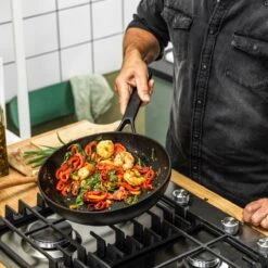 KitchenAid Classic Forged Aluminium Wok ø28cm - Zwart - Inductie - Anti-aanbak -PannenPunt Aanbiedingen Winkel 1200x1200 293