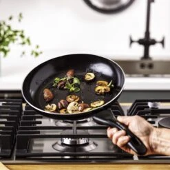 VitaVerde Expert Koekenpannenset Ø 24cm + Ø 28cm - Zwart - Inductie - PFAS-vrij -PannenPunt Aanbiedingen Winkel 1200x1200 600