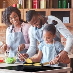 Professionele Koekenpan - Inductie - Voor Eieren / Pannekoeken / Hamburgers - Bakpan - Pan Voor 4 Eieren - Crepe Maker - Pannenkoekenmaker - Braadpan - Anti Aanbaklaag -PannenPunt Aanbiedingen Winkel 1200x1200 700