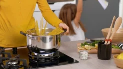 Tefal Cook & Cool E493S6 - Set 3-delig (kookpan 20/24 + Steelpan 16) -PannenPunt Aanbiedingen Winkel 1200x674 7