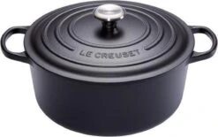 Le Creuset Signature Braadpan - 4,2 L - 24 Cm - Zwart -PannenPunt Aanbiedingen Winkel 1200x754 6