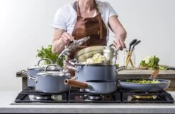 GreenPan Mayflower Pro Pannenset - 10-delig - Grijs - Inductie - PFAS-vrij 23 GreenPan Mayflower Pro Pannenset - 10-delig - Grijs - Inductie - PFAS-vrij -PannenPunt Aanbiedingen Winkel 1200x789 3