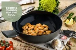 ISENVI Avon Keramische Wok Met Deksel 36 CM - Ergo Greep 9 ISENVI Avon Keramische Wok Met Deksel 36 CM - Ergo Greep -PannenPunt Aanbiedingen Winkel 1200x799 29