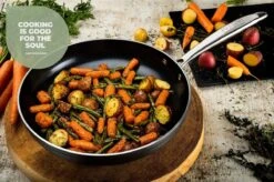 ISENVI Victoria Forged Keramische Koekenpan 24 CM - RVS Greep 11 ISENVI Victoria Forged Keramische Koekenpan 24 CM - RVS Greep -PannenPunt Aanbiedingen Winkel 1200x799 63