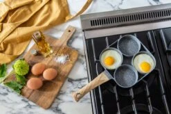 Magnani - Eierpan - 4 Bakplaten Van ⌀ 8 Cm - Voor Gas- En Elektrische Kookplaten - Aluminium - Houten Handvat - 38 X 18.7 X 2 Cm -PannenPunt Aanbiedingen Winkel 1200x799 75