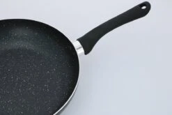 Alpina Koekenpan Ø28cm - Alle Warmtebronnen, Ook Inductie - Anti-aanbak - Gemarmerd - Zwart -PannenPunt Aanbiedingen Winkel 1200x800 202