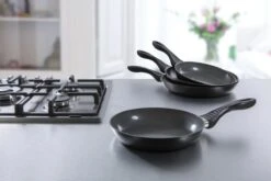 BK Easy Basic Ceramic Koekenpannenset - Ø20 Cm En Ø24 Cm - PFAS-vrij -PannenPunt Aanbiedingen Winkel 1200x800 205