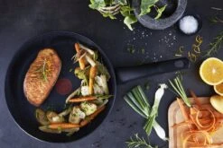 Tefal Black Stone Koekenpan - Ø 28 Cm 12 Tefal Black Stone Koekenpan - Ø 28 Cm -PannenPunt Aanbiedingen Winkel 1200x801 11