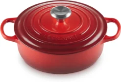 Le Creuset - Gietijzeren - Lage Braadpan - 24cm - Kersenrood -PannenPunt Aanbiedingen Winkel 1200x821 6