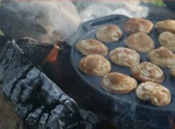The Windmill Poffertjespan 30 Cm Gietijzer 2,3 Kg Zwart -PannenPunt Aanbiedingen Winkel 1200x884 1