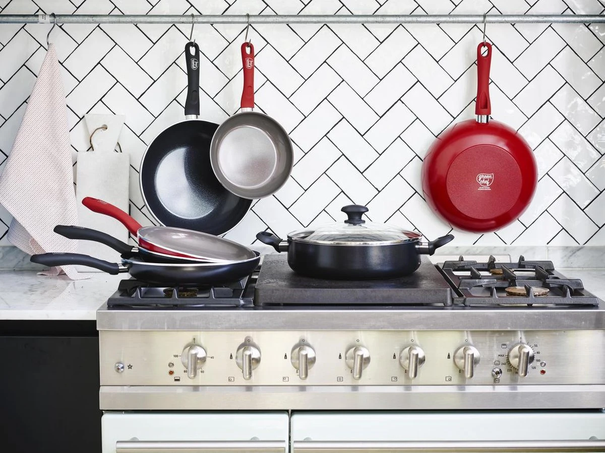 GreenChef Diamond Koekenpannenset Ø 20cm + Ø 28cm - Zwart - Inductie - PFAS-vrij 7 GreenChef Diamond Koekenpannenset Ø 20cm + Ø 28cm - Zwart - Inductie - PFAS-vrij - Afbeelding 7