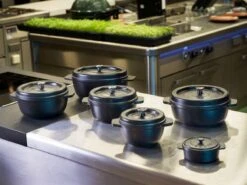 Cast Iron - Braadpan - Gietijzer - Met Deksel - Ø20x9cm - Zwart 5 Cast Iron - Braadpan - Gietijzer - Met Deksel - Ø20x9cm - Zwart -PannenPunt Aanbiedingen Winkel 1200x899 39