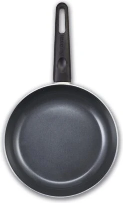 BRABANTIA INDU+ Koekenpan - Keramische Antiaanbaklaag - Ø 24 Cm - Inductie - Pfas Vrij -PannenPunt Aanbiedingen Winkel 724x1200 1