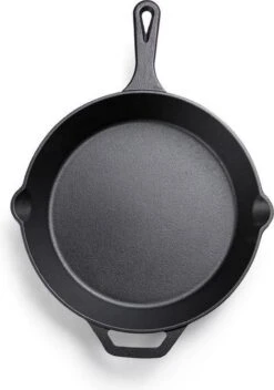 Koock Amsterdam® Skillet Gietijzer - Koekenpan - Geschikt Voor Alle Warmtebronnen Incl. BBQ En Inductie 11 Koock Amsterdam® Skillet Gietijzer - Koekenpan - Geschikt Voor Alle Warmtebronnen Incl. BBQ En Inductie -PannenPunt Aanbiedingen Winkel 842x1200
